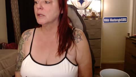 Nikki Mastersgirl1091 online show from 13, 12, 2024