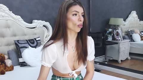 Nikky online show from 7, 1, 2026