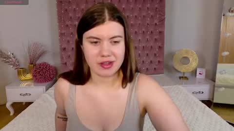 Snapshot of nikkivelvets chatting on 5, 7, 2026 NikkiVelvets online show from 5, 7, 2026