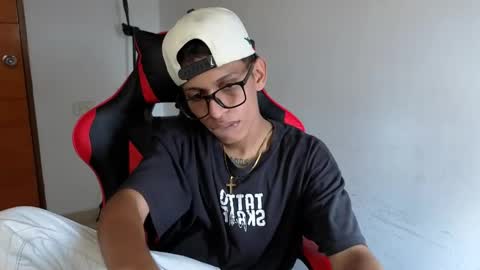 niklaus_wolf online show from 24, 3, 2026