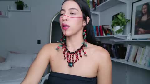 Snapshot of nikol_je chatting on 8, 5, 2026 Nicole cam online show from 8, 5, 2026