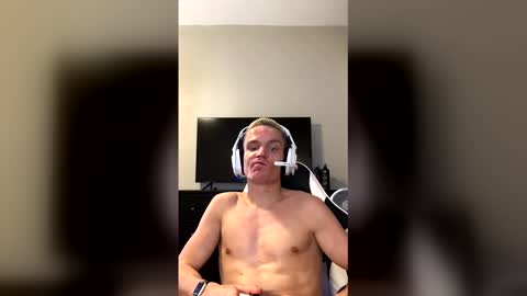 nikolai_russian_daddy online show from 1, 6, 2026