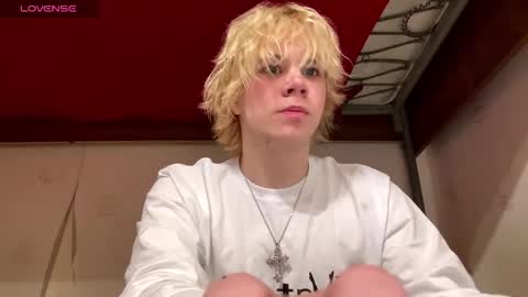 Snapshot of nikolasbucks chatting on 12, 1, 2026 nikolasbucks online show from 12, 1, 2026