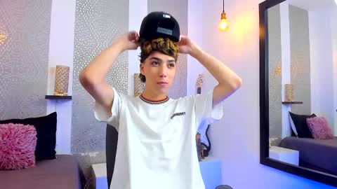    online show from 21, 1, 2025