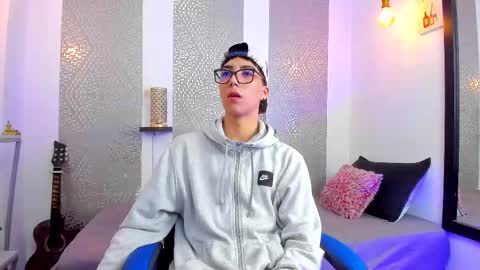    online show from 11, 2, 2025