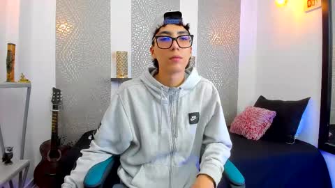    online show from 16, 2, 2025