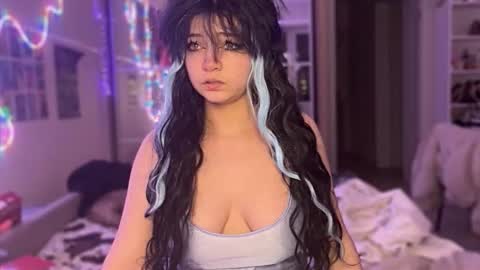 Snapshot of nikoli_naw chatting on 26, 10, 2025 nikoli_naw online show from 26, 10, 2025