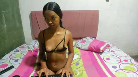 Snapshot of nikoll_lan chatting on 3, 5, 2026 nikoll_lan online show from 3, 5, 2026