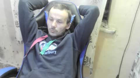 Snapshot of nikolos22 chatting on 15, 11, 2025 nikolos22 online show from 15, 11, 2025