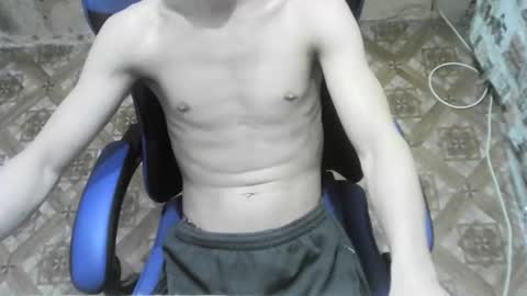 Snapshot of nikolos22 chatting on 18, 11, 2025 nikolos22 online show from 18, 11, 2025