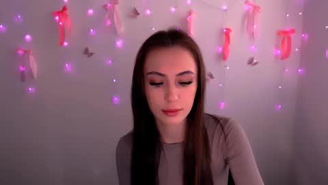 nikonara_ online show from 26, 5, 2026