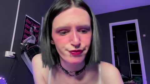 Snapshot of niky_long chatting on 18, 4, 2026 Niky online show from 18, 4, 2026