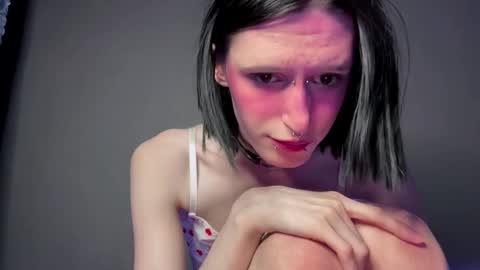 Snapshot of niky_long chatting on 18, 4, 2026 Niky online show from 18, 4, 2026