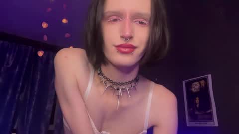 Snapshot of niky_long chatting on 8, 5, 2026 Niky online show from 8, 5, 2026