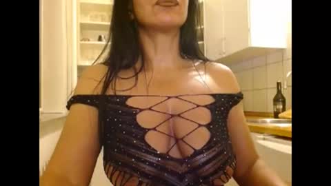 Snapshot of niky_sweet19 chatting on 10, 3, 2025 niky_sweet19 online show from 10, 3, 2025
