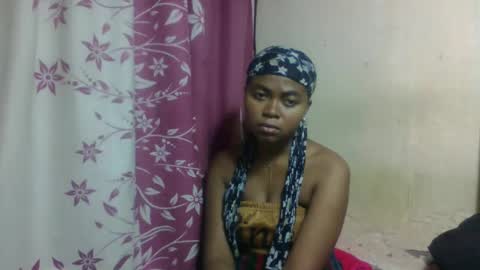 Snapshot of nilahmarie chatting on 5, 3, 2026 nilah online show from 5, 3, 2026