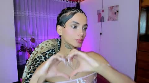 Snapshot of nilam217 chatting on 24, 5, 2026 Nilam online show from 24, 5, 2026