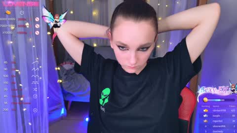 Snapshot of nillie_kelly chatting on 28, 12, 2024 Nillie online show from 28, 12, 2024