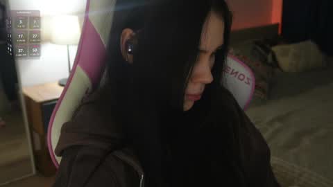 Snapshot of nimfaheart chatting on 18, 2, 2025 Jennet online show from 18, 2, 2025