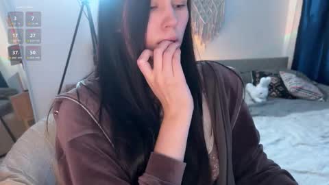 Snapshot of nimfaheart chatting on 18, 9, 2025 Jennet online show from 18, 9, 2025