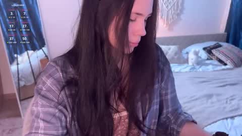 Snapshot of nimfaheart chatting on 5, 10, 2025 Jennet online show from 5, 10, 2025