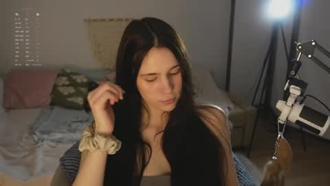 Snapshot of nimfaheart chatting on 4, 5, 2026 Jennet online show from 4, 5, 2026