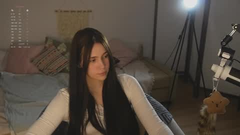 Snapshot of nimfaheart chatting on 7, 5, 2026 Jennet online show from 7, 5, 2026