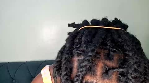 nina_bambi online show from 4, 12, 2025