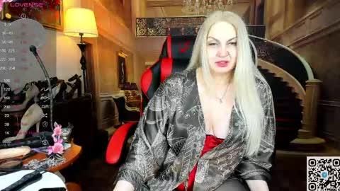 Snapshot of nina_deville chatting on 17, 5, 2026 Nina online show from 17, 5, 2026