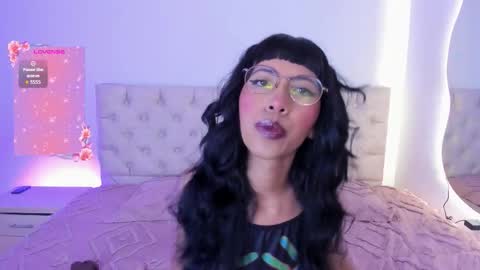 Nina Fox  online show from 2, 11, 2025