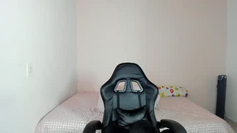  Nina  online show from 21, 4, 2026