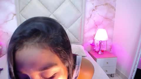 Nina Bravura online show from 25, 2, 2026