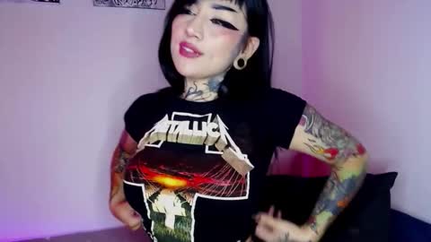 Snapshot of ninadanger chatting on 10, 4, 2026 Heyyy guys Im Ninas crazy online show from 10, 4, 2026