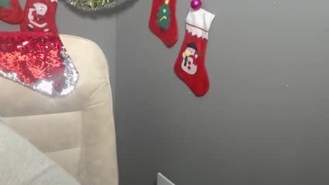 ninaflawlees online show from 14, 1, 2026