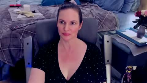 Nina Jaymes online show from 19, 1, 2025