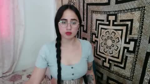 Snapshot of ninakravtz chatting on 2, 1, 2025 N I N A online show from 2, 1, 2025