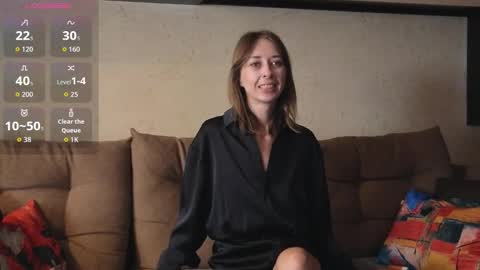 Snapshot of ninanovalicious chatting on 2, 10, 2025 NinaNovalicious online show from 2, 10, 2025
