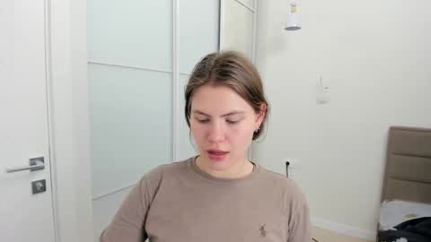 Snapshot of ninarihh chatting on 28, 2, 2025 ninarihh online show from 28, 2, 2025