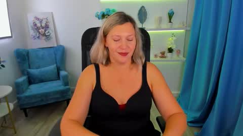 ninastarle online show from 21, 9, 2025