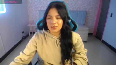 Ninfa  online show from 4, 2, 2025