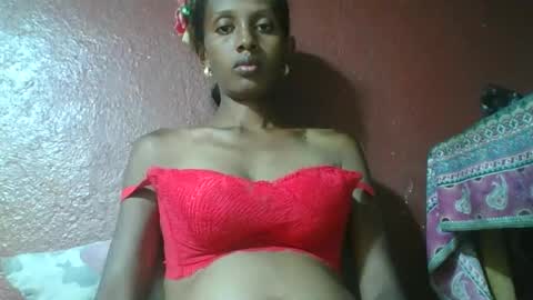 Snapshot of ninie246746 chatting on 15, 1, 2025 ninie246746 online show from 15, 1, 2025