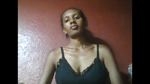 Snapshot of ninie246746 chatting on 20, 1, 2025 ninie246746 online show from 20, 1, 2025