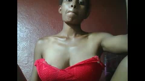 Snapshot of ninie246746 chatting on 25, 1, 2025 ninie246746 online show from 25, 1, 2025