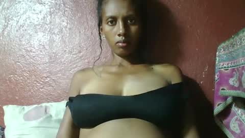 Snapshot of ninie246746 chatting on 5, 2, 2025 ninie246746 online show from 5, 2, 2025