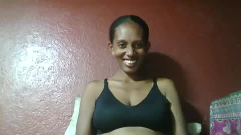 Snapshot of ninie246746 chatting on 27, 2, 2025 ninie246746 online show from 27, 2, 2025