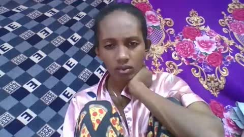 Snapshot of ninie246746 chatting on 26, 4, 2026 ninie246746 online show from 26, 4, 2026