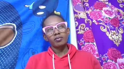 Snapshot of ninie246746 chatting on 9, 5, 2026 ninie246746 online show from 9, 5, 2026
