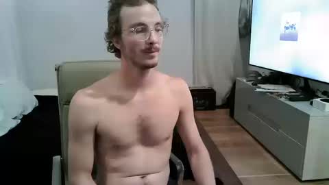 Snapshot of nipsipper22 chatting on 13, 10, 2025 nipsipper online show from 13, 10, 2025