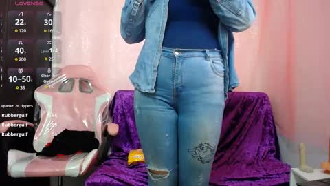 Snapshot of niuk_mei chatting on 8, 1, 2025 Niuk online show from 8, 1, 2025