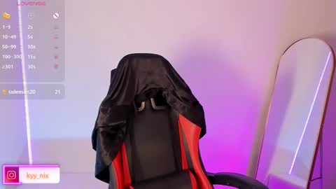 Nicki  online show from 8, 11, 2025